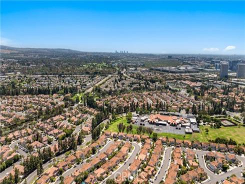 9 Terraza , Irvine, CA
