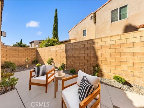 213 Great Lawn , Irvine, CA