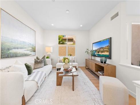 213 Great Lawn , Irvine, CA