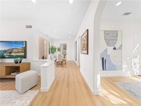 213 Great Lawn , Irvine, CA