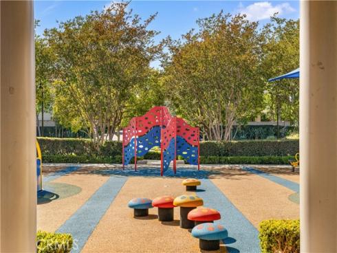 213 Great Lawn , Irvine, CA