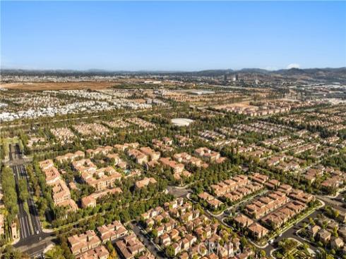 213 Great Lawn , Irvine, CA