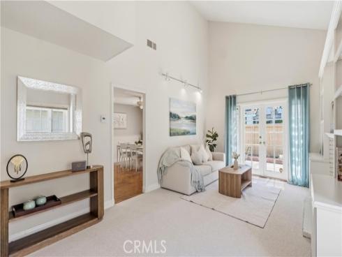 44 Silkberry , Irvine, CA