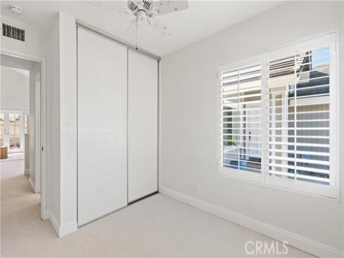 44 Silkberry , Irvine, CA