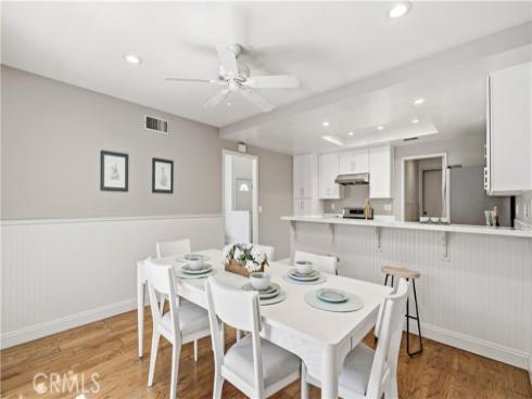 44 Silkberry , Irvine, CA