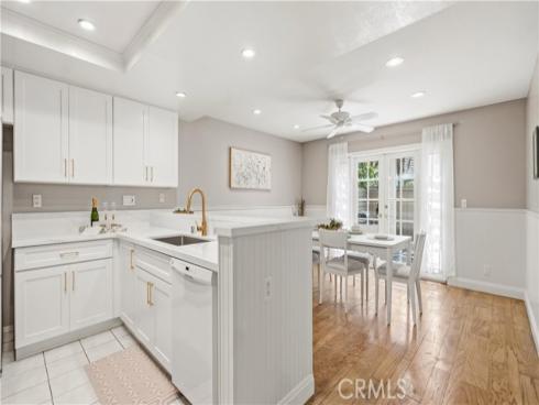 44 Silkberry , Irvine, CA