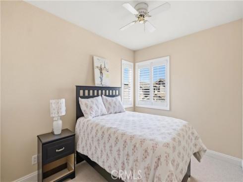 44 Silkberry , Irvine, CA