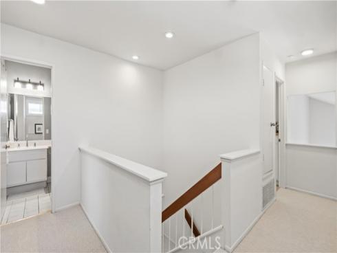 44 Silkberry , Irvine, CA