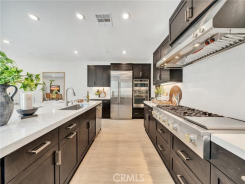 200 Chorus , Irvine, CA