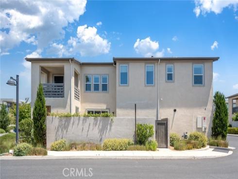 200 Chorus , Irvine, CA