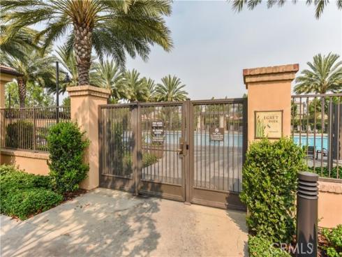 47 Mayfair , Irvine, CA