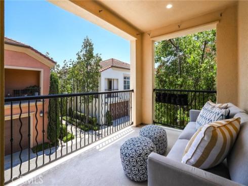 47 Mayfair , Irvine, CA