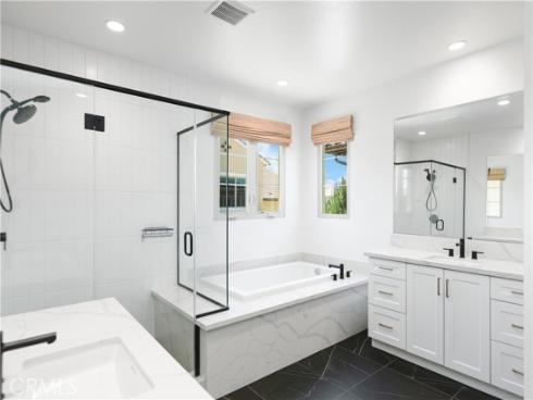 122 Jayhawk , Irvine, CA