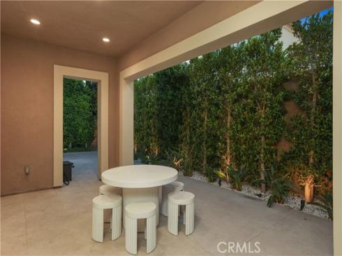 122 Jayhawk , Irvine, CA