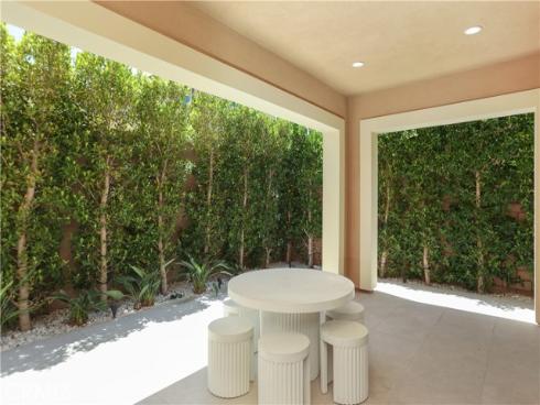 122 Jayhawk , Irvine, CA