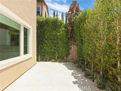 122 Jayhawk , Irvine, CA