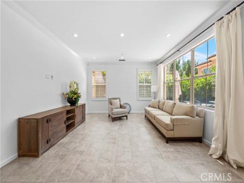 180 Frontier , Irvine, CA