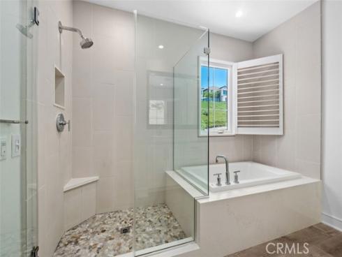 100 Della , Irvine, CA
