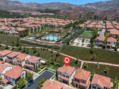 100 Della , Irvine, CA