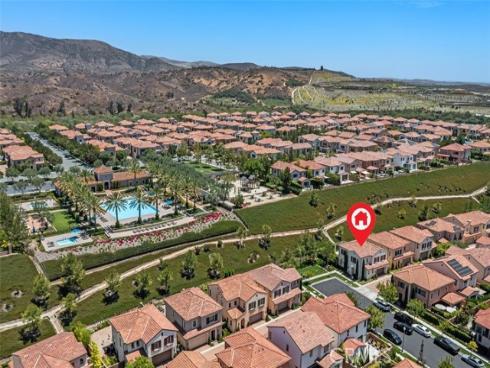 100 Della , Irvine, CA