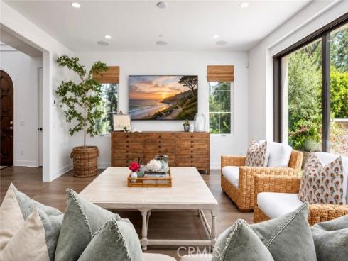 100 Della , Irvine, CA