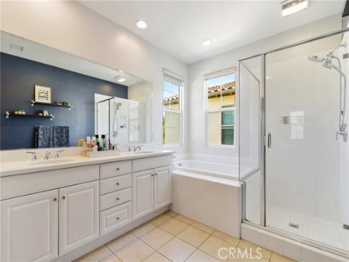 111 Bumblebee , Irvine, CA