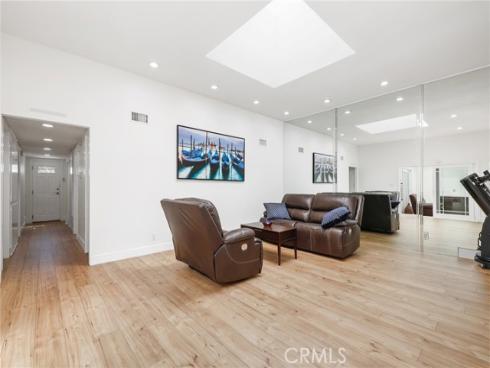 24 Rockrose Way