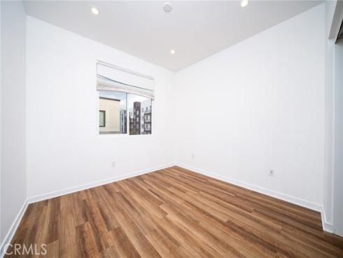 122 Schick , Irvine, CA