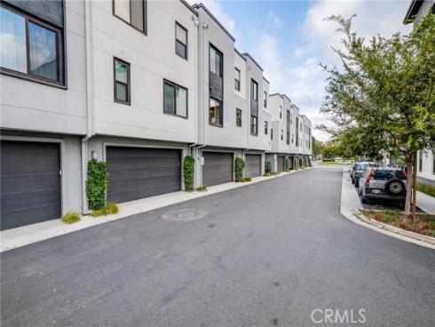 122 Schick , Irvine, CA