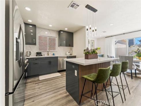 9 Southampton , Irvine, CA