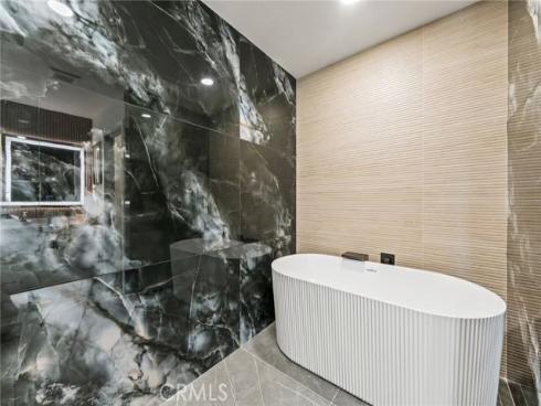 9 Southampton , Irvine, CA