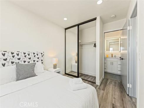 9 Southampton , Irvine, CA