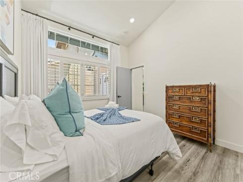 9 Southampton , Irvine, CA