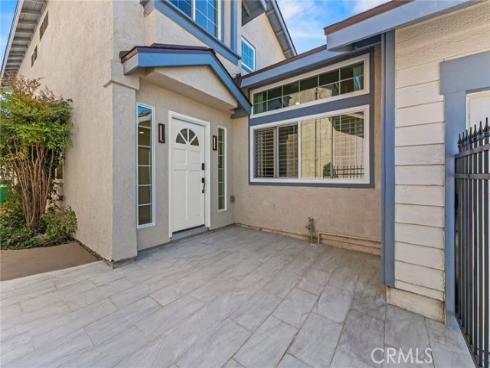 9 Southampton , Irvine, CA
