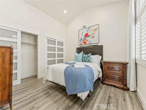 9 Southampton , Irvine, CA