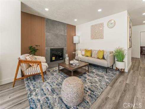 9 Southampton , Irvine, CA