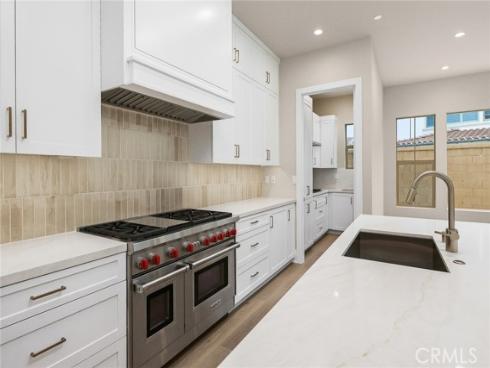 206 Mistwater , Irvine, CA