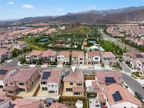 206 Mistwater , Irvine, CA