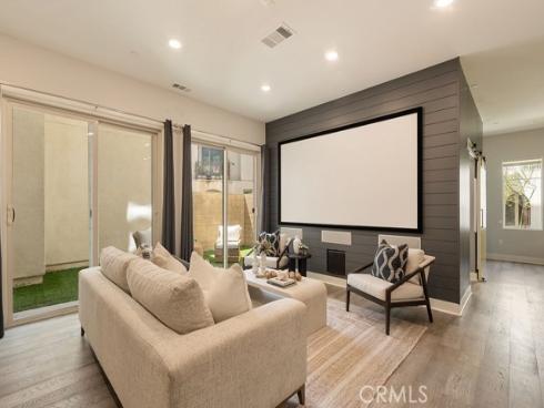 128 Catalyst , Irvine, CA