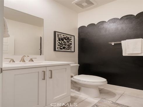 128 Catalyst , Irvine, CA