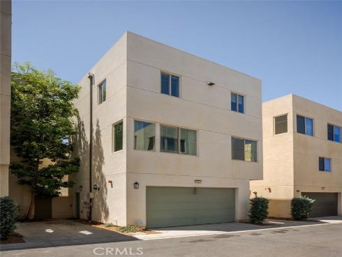 128 Catalyst , Irvine, CA