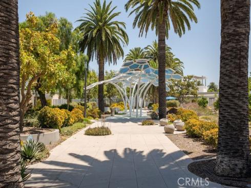 128  Catalyst  , Irvine, CA