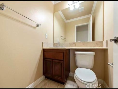12 Tall Oak , Irvine, CA