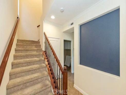 12 Tall Oak , Irvine, CA