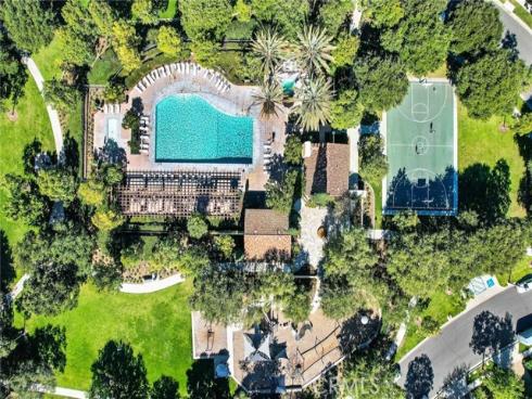 229 Dewdrop , Irvine, CA