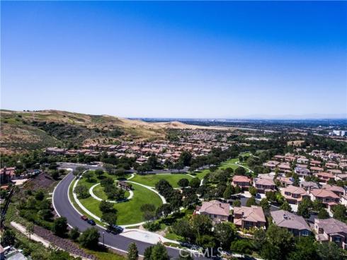 229 Dewdrop , Irvine, CA