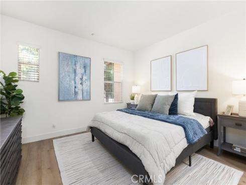 229 Dewdrop , Irvine, CA