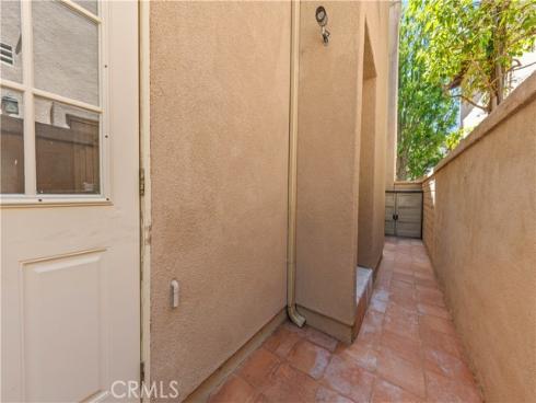 97 Canopy , Irvine, CA