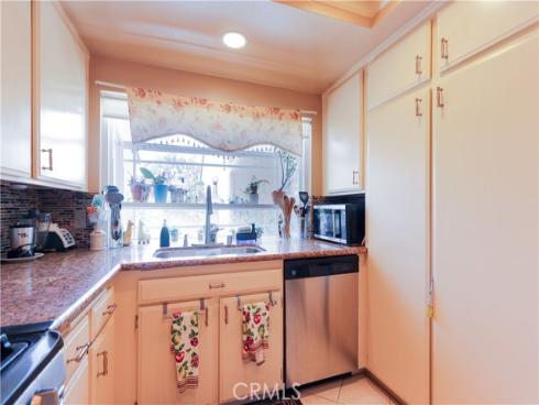 5086  Cinnamon  , Irvine, CA