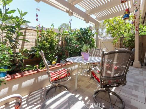 5086  Cinnamon  , Irvine, CA